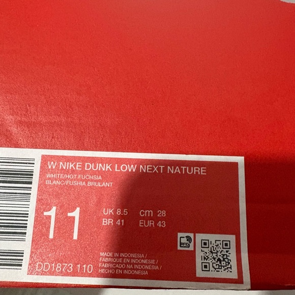 Nike Dunks - Picture 9 of 9